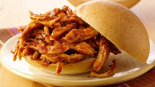 Pulled Pork in BBQ Sauce- Cerdo Deshillachado en Barbacoa